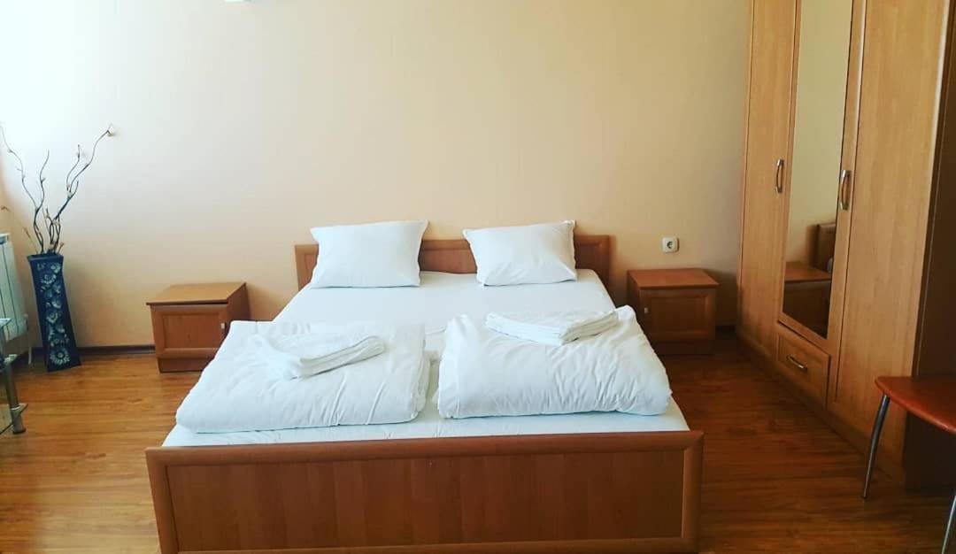 Hotel Maria Vratsa Eksteriør billede