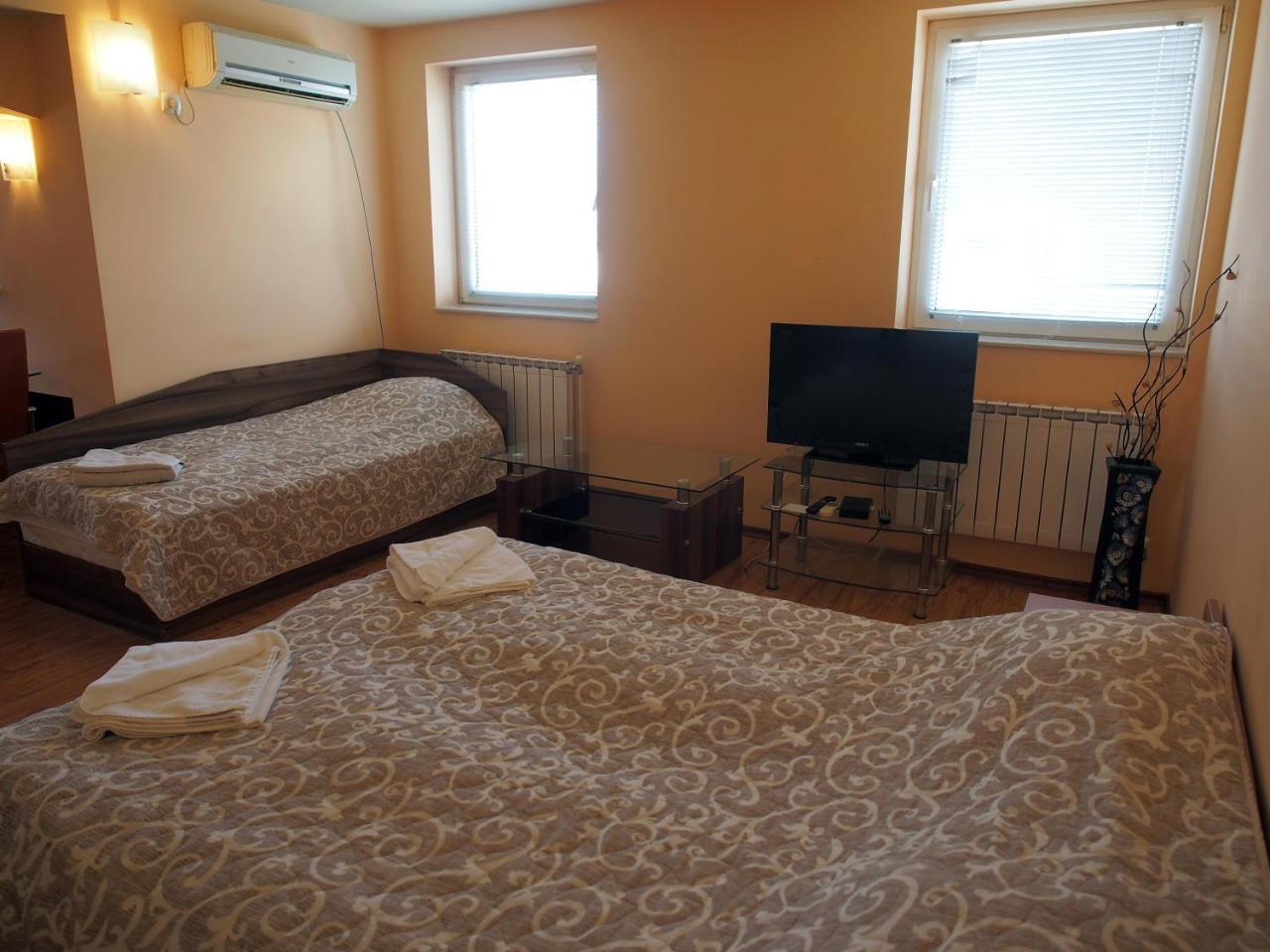Hotel Maria Vratsa Eksteriør billede