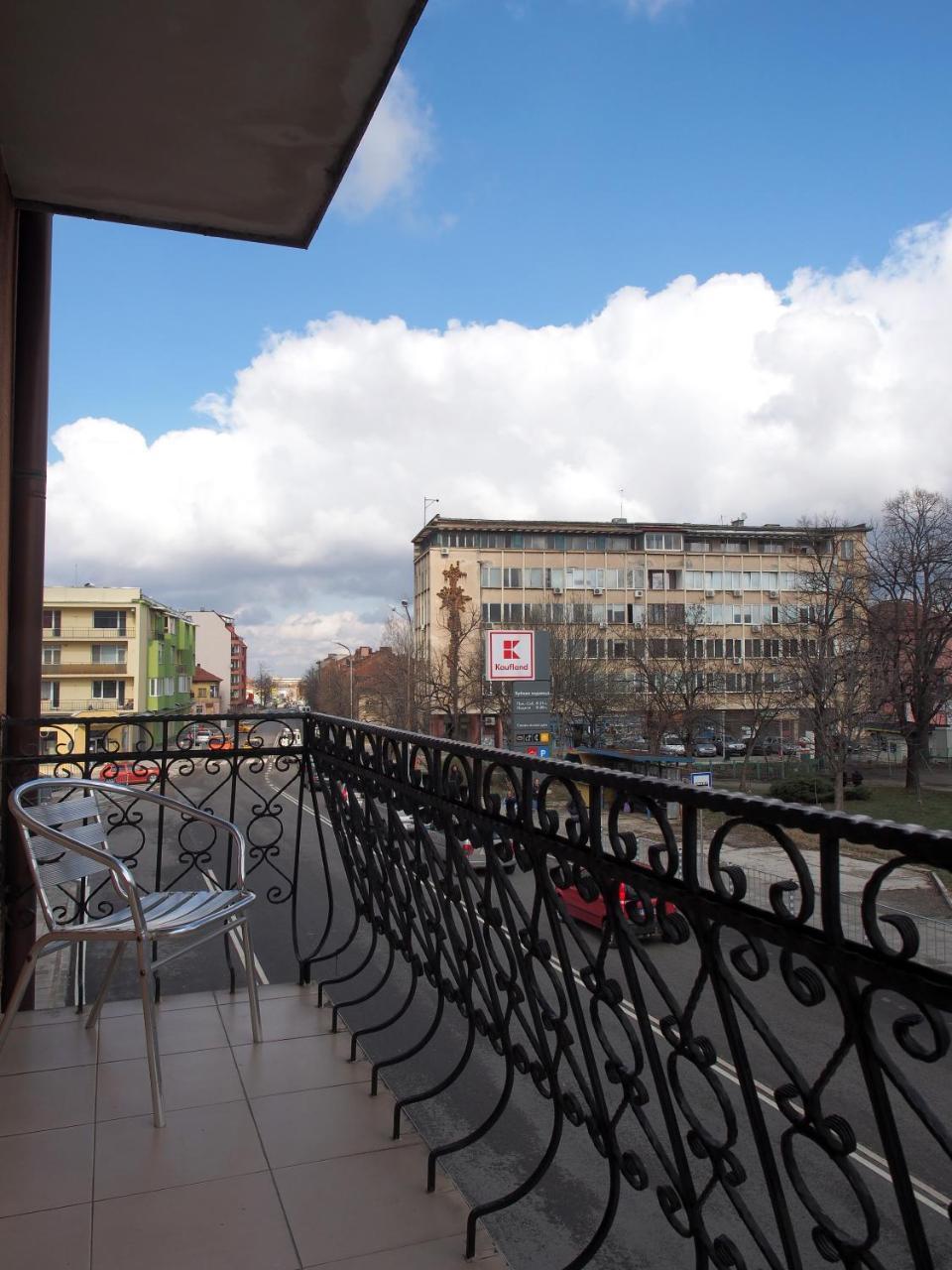Hotel Maria Vratsa Eksteriør billede