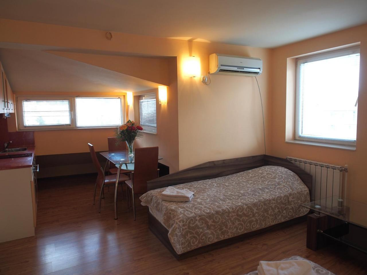 Hotel Maria Vratsa Eksteriør billede